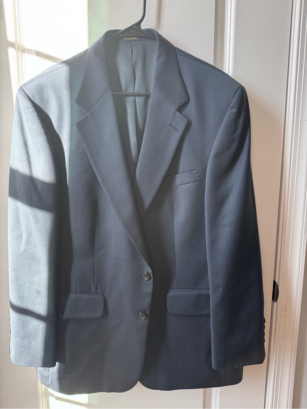 Oscar de la Renta Men's Dark Navy Two-Button Sport Coat